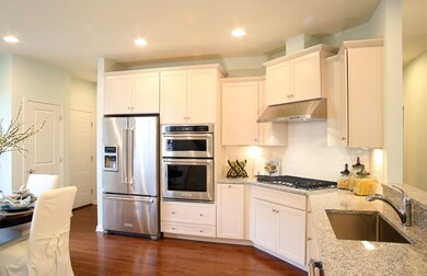 24 Birmingham unit 370, Plymouth, MA 02360 - photo 5
