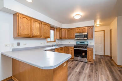 3627 Atlantic Ave, Gurnee, IL 60031 - photo 4