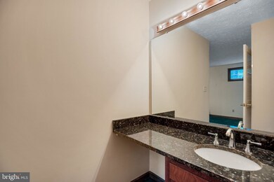 23269 Piney Wood Cir, California, MD 20619 - photo 7