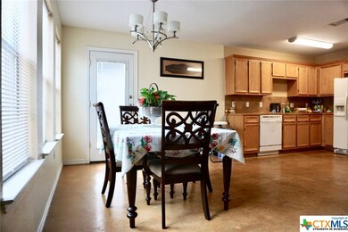 2416 Merle Dr, Copperas Cove, TX 76522 - photo 5