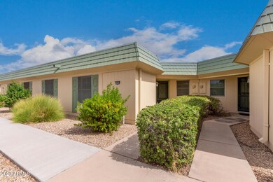 10548 W Ocotillo Dr, Sun City, AZ 85373 - photo 4