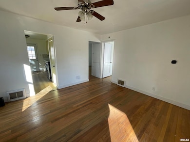 5014 N Best St, Peoria Heights, IL 61616 - photo 3