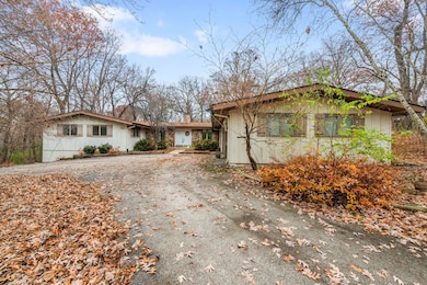 4N645 Mohican Ln, Elburn, IL 60119 - photo 4