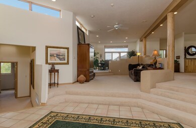 Foyer 1