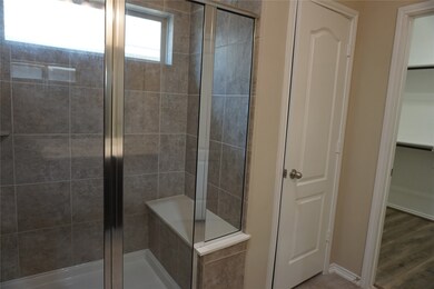 7019 Birnam Garden Ln, Houston, TX 77086 - photo 6