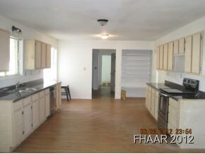 2307 Oak Hill Dr, Copperas Cove, TX 76522 - photo 4