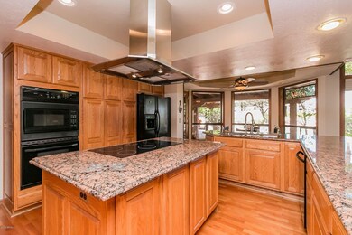 3744 E Kachina Dr AZ-33