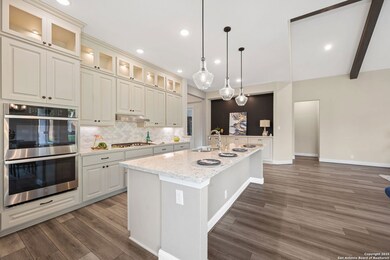 4122 Canaleta, San Antonio, TX 78261 - photo 2