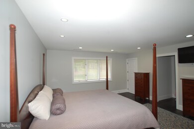 861 Frank Rd, West Chester, PA 19380 - photo 4