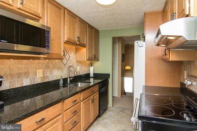 7003 Macbeth Way, Sykesville, MD 21784 - photo 5