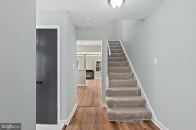 19728 Wootton Ave, Poolesville, MD 20837 - photo 2