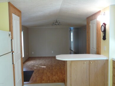 7. OPEN CONCEPT KITCHEN LR