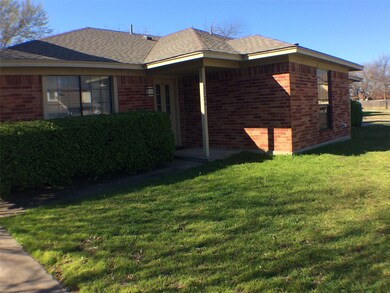 112 Myers Dr unit A, Fort Worth, TX 76108 - photo 2