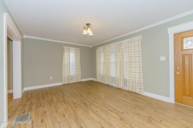 125 N Holmes St, Schenectady, NY 12302 - photo 6