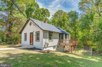 4876 Long View Rd, Temple Hills, MD 20748 - photo 2