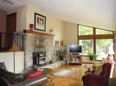 1750 Pair A Dice Ranch Rd, Jacksonville, OR 97530 - photo 6