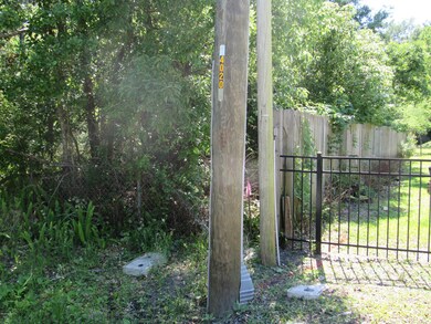 Property lineby neighbor