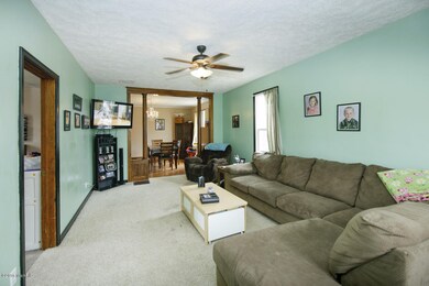 717 Oak-104