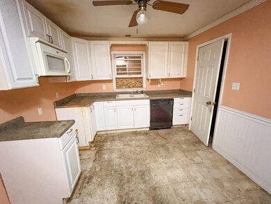 71 N 18th Ave, Beech Grove, IN 46107 - photo 5