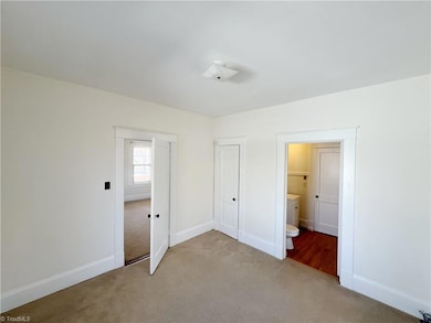 1104 Gregory St, Greensboro, NC 27403 - photo 6