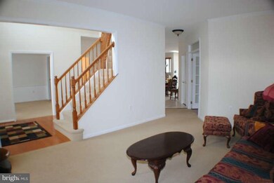 21371 Wideoak Ct, Sterling, VA 20164 - photo 4