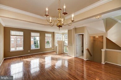 2609 Logan Wood Dr, Herndon, VA 20171 - photo 7