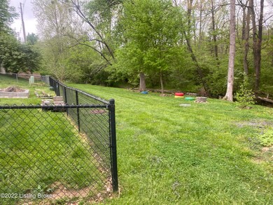 7011 John Paul Ln, Louisville, KY 40229 - photo 5