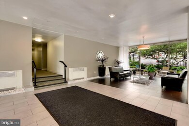 Taft Towers unit 912, Arlington, VA 22201 - photo 3