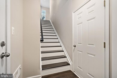 11108 Wortham Crest Cir unit 13, Manassas, VA 20109 - photo 7