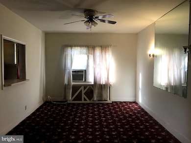 808 Lyndhurst St, Baltimore, MD 21229 - photo 6