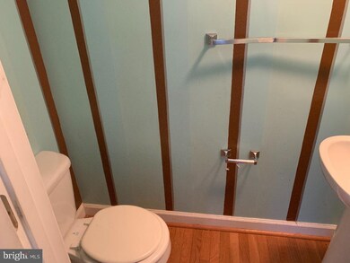 2503 Kent Town Place unit B, Hyattsville, MD 20785 - photo 6