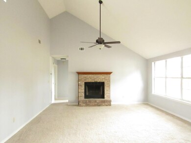 Great Room, Vaulted Ceilings