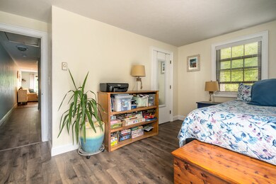 1stbedroom3