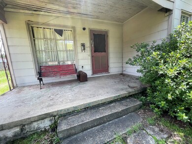 1104 8th Ave, Albany, GA 31707 - photo 5