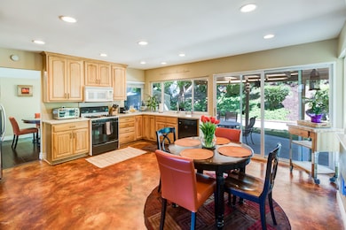 3178 W Black Hills Ct, Westlake Village, CA 91362 - photo 6