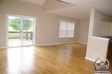 3611 Gunnison Dr, Lawrence, KS 66049 - photo 2