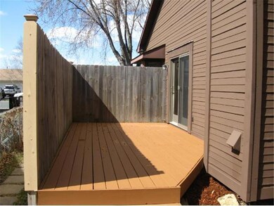 Deck off of kitchen/dining room