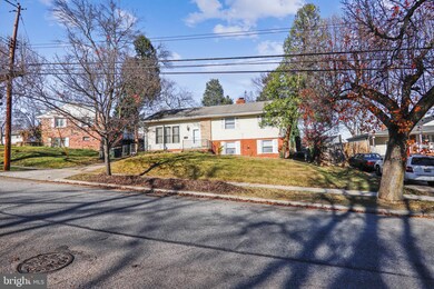 8302 Legation Rd, New Carrollton, MD 20784 - photo 2