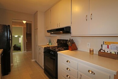Lots of cabinets & counter space