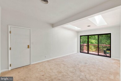 2704 Dartmouth Rd unit 7, Alexandria, VA 22314 - photo 7