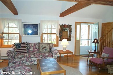 38 Skiffs Ln, Vineyard Haven, MA 02568 - photo 4