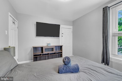 905 W Marshall St, Norristown, PA 19401 - photo 7