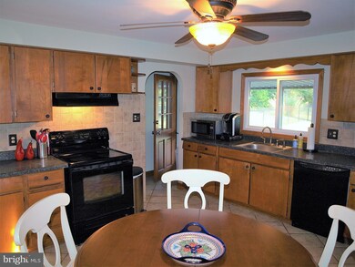 153 Deep Run Rd, Perkasie, PA 18944 - photo 5