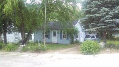 1207 Hickory St, Niles, MI 49120 - photo 5