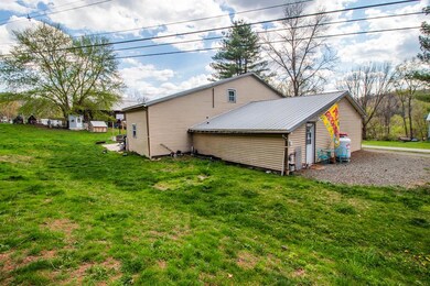 145 Tracy Brewer Rd, Meshoppen, PA 18630 - photo 6