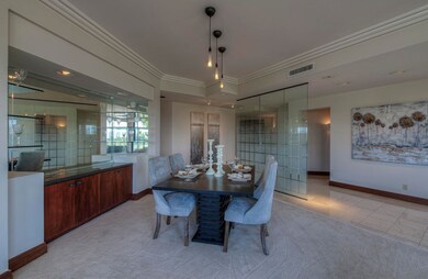 006_Dining Area