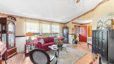 06-Living Area