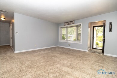 764 Riverside Dr, Woodville, OH 43469 - photo 4