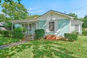 413 W Dexter St, Sherman, TX 75092 - photo 2