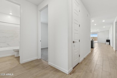 2324 W Moody Trail, Phoenix, AZ 85041 - photo 5